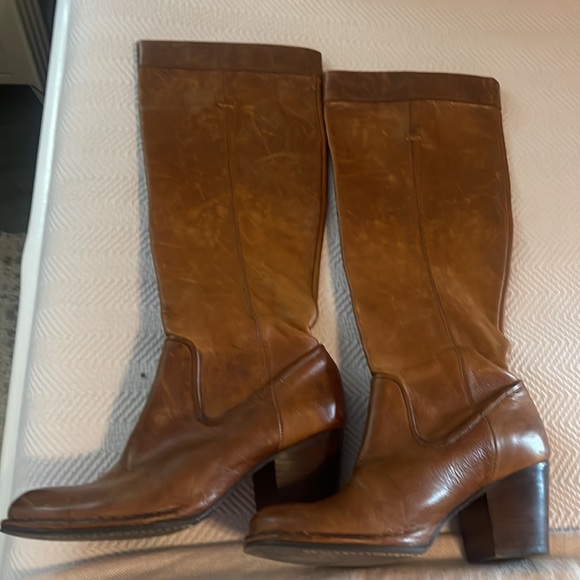Frye Rory scrunch boot. - Picture 2 of 12